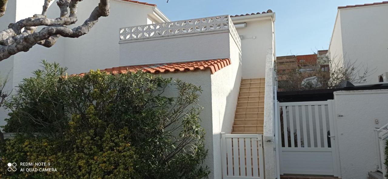 Charmant 2 Pieces Avec Terrasse En Bord De Mer Leucate Buitenkant foto